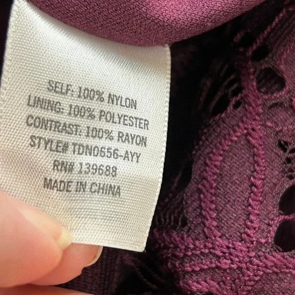 Mi a mi Women’s Small Burgundy Lace Dress Wedding High Neckline Coquette‎ Y2K - Picture 14 of 15